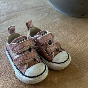 Converse Kids Pinkish Gold Glitter Double-Strap Sneakers